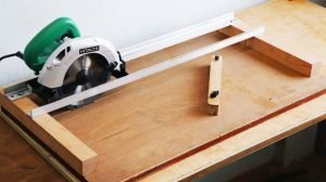 Read more about the article How To Make Circular Saw Crosscut Jig